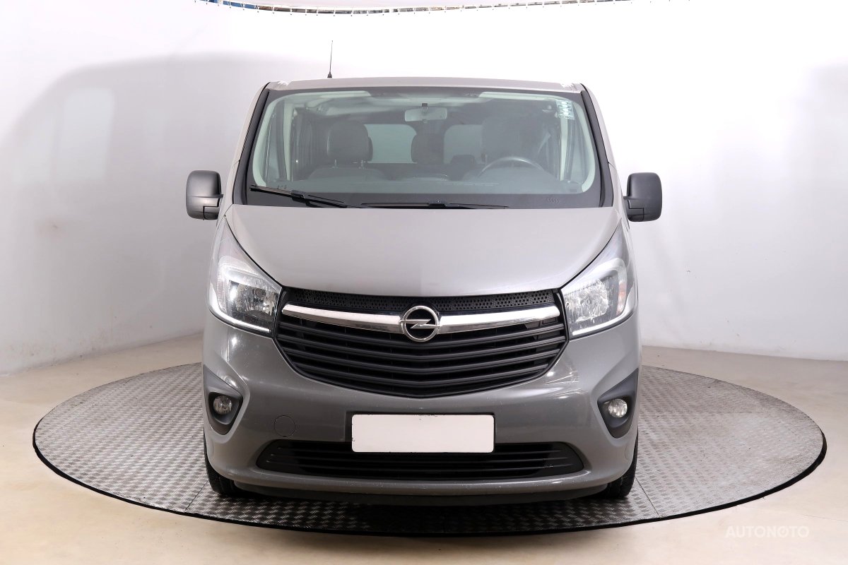 Opel Vivaro, 2016 - pohled č. 2