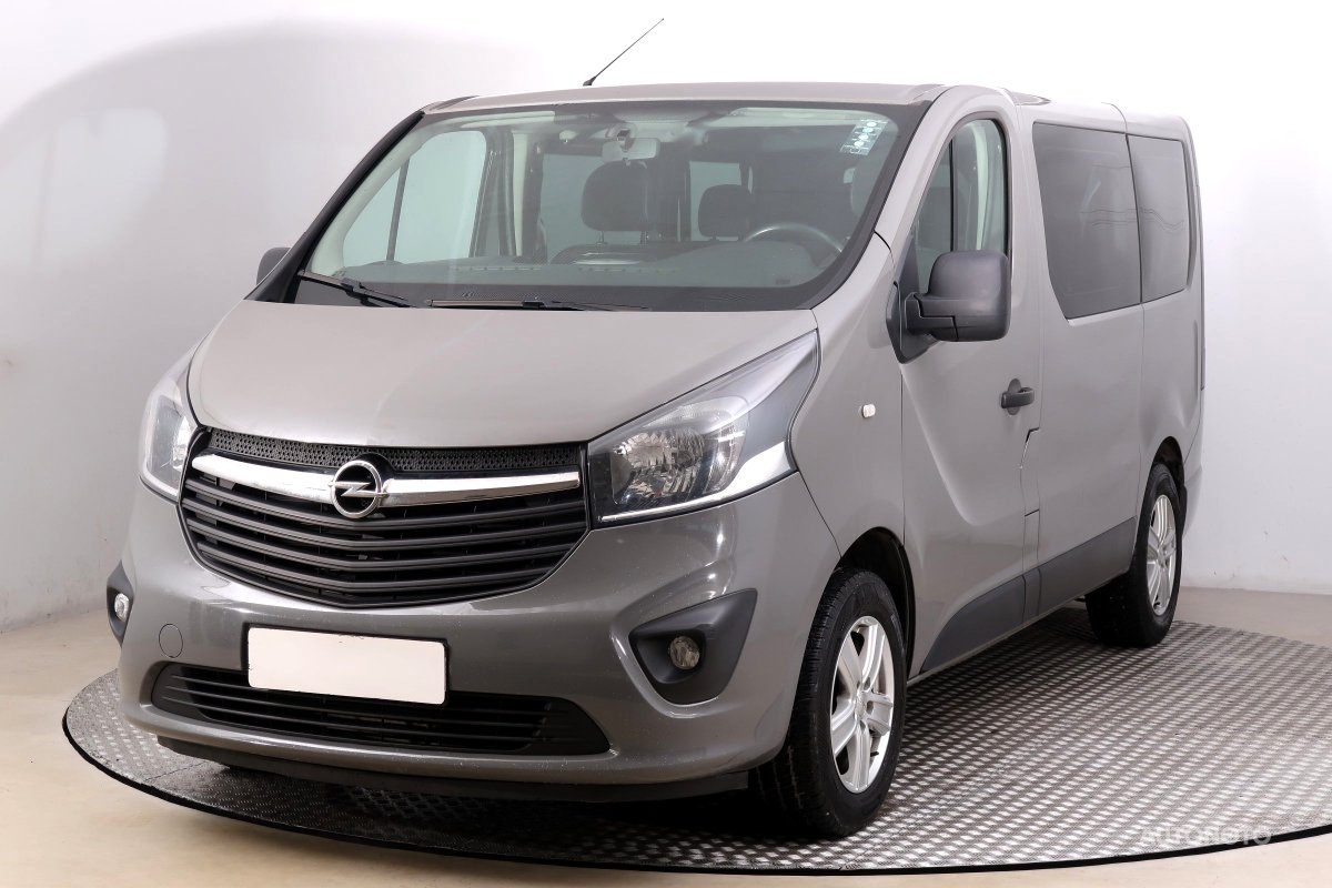 Opel Vivaro, 2016 - pohled č. 3