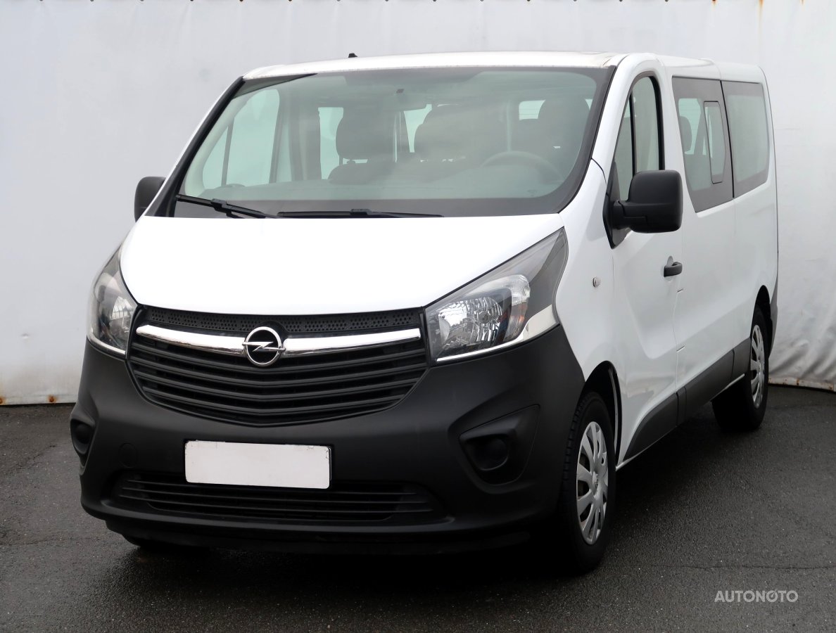 Opel Vivaro, 2018 - pohled č. 3