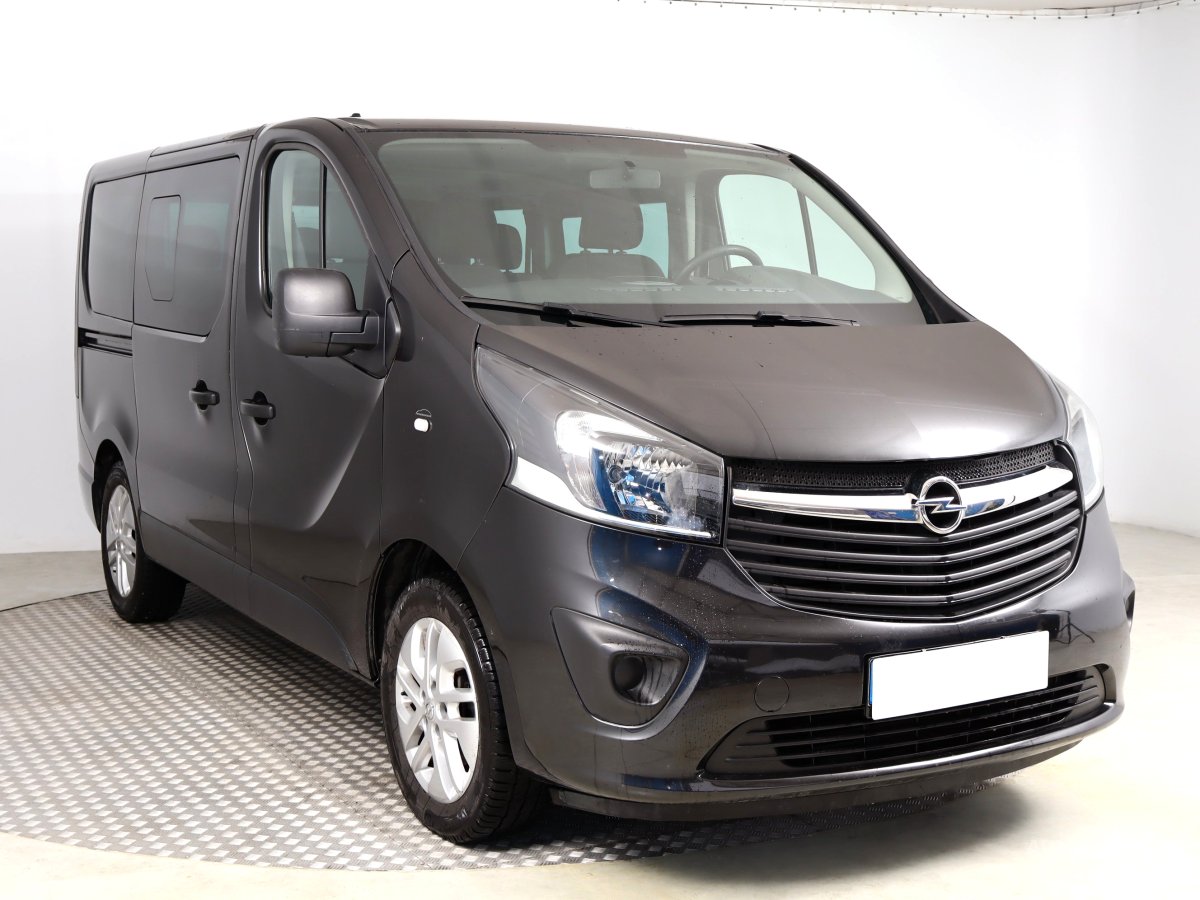 Opel Vivaro, 2017 - celkový pohled