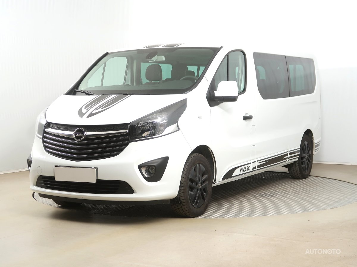 Opel Vivaro, 2018 - pohled č. 3