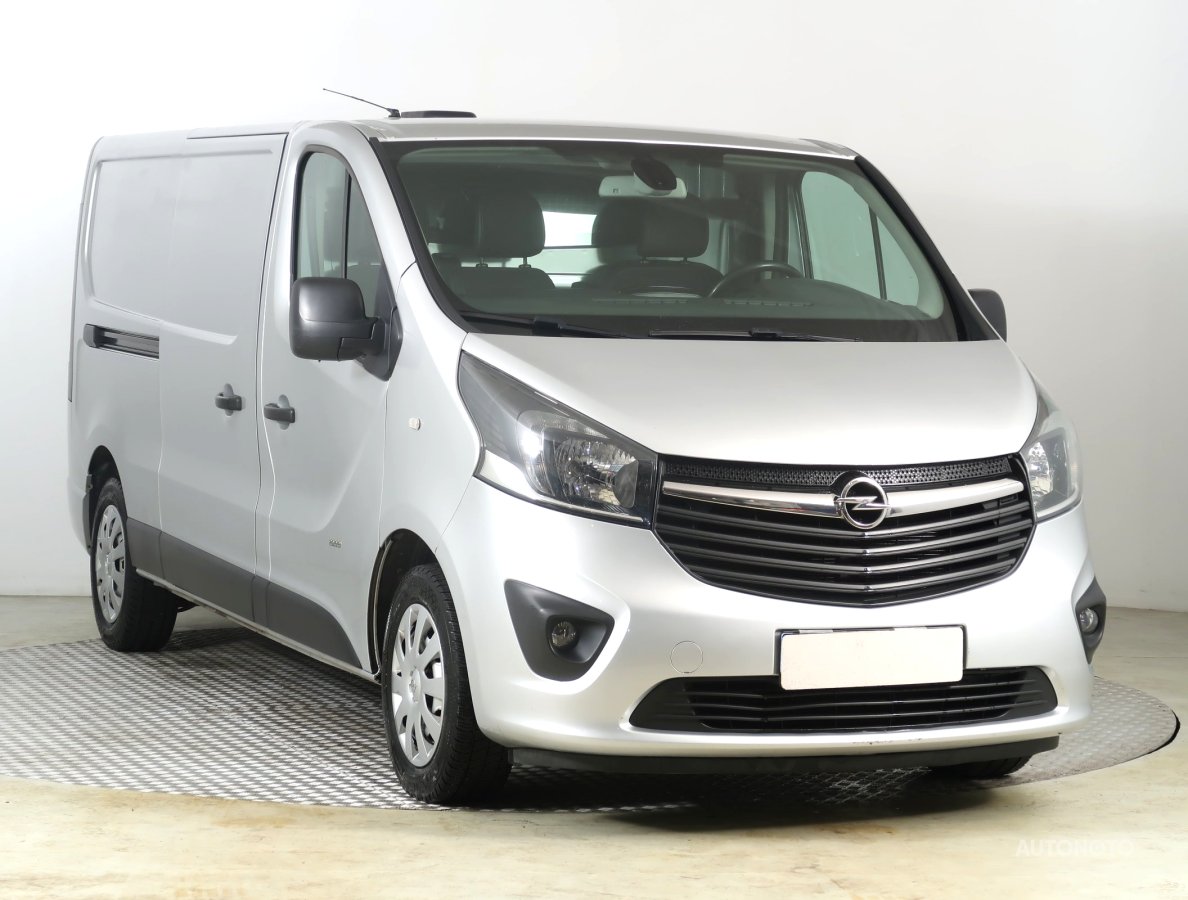 Opel Vivaro, 2016 - celkový pohled