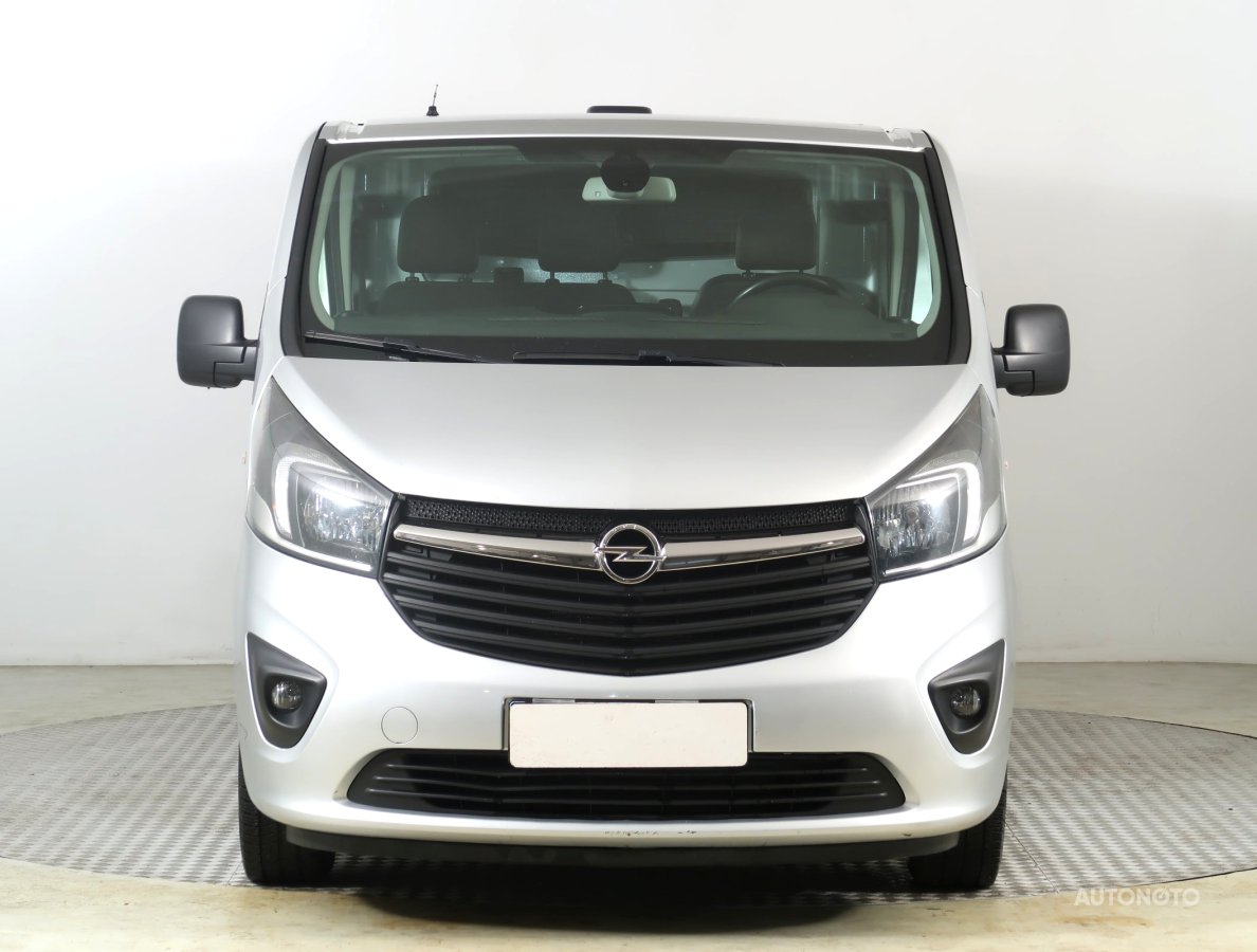 Opel Vivaro, 2016 - pohled č. 2