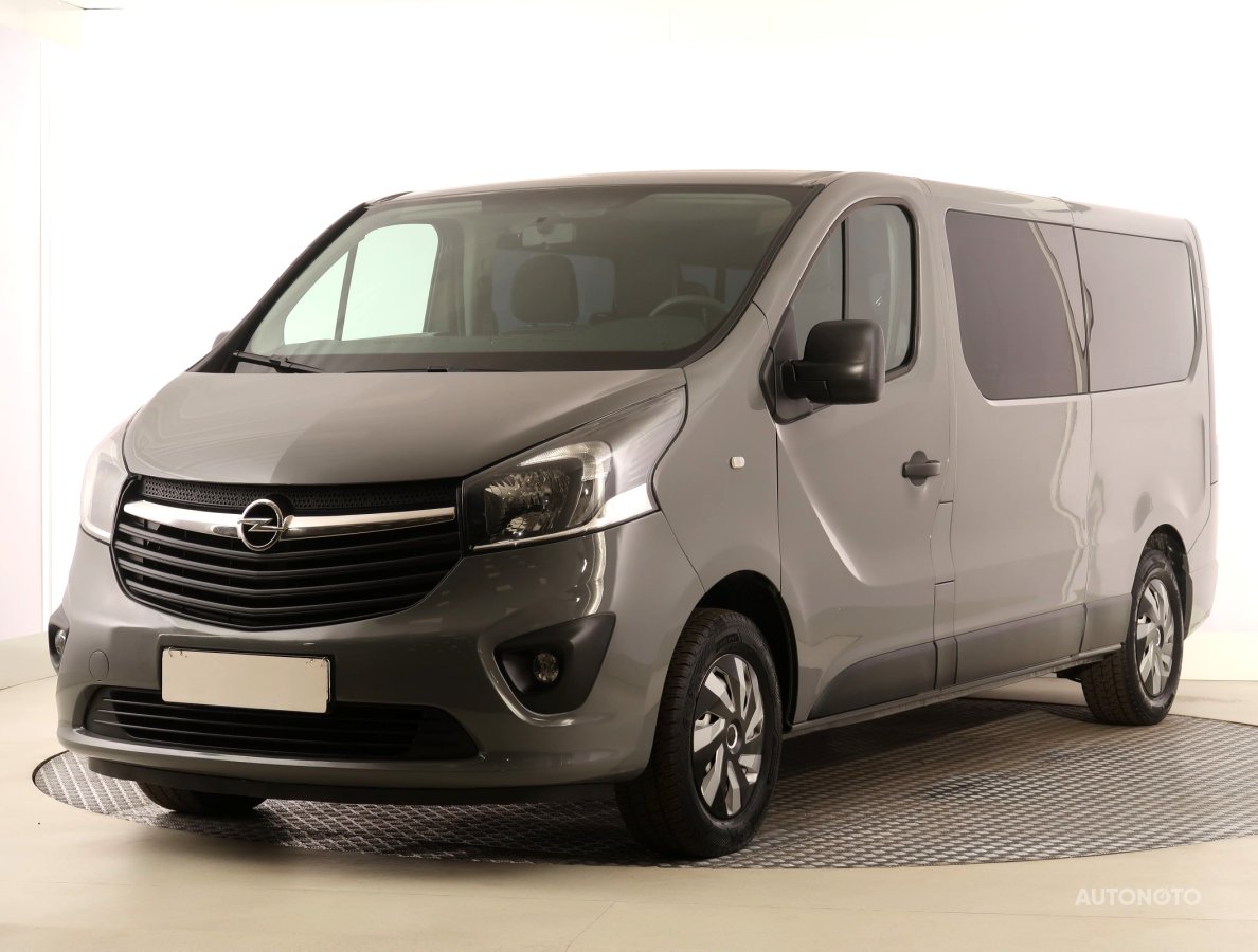 Opel Vivaro, 2018 - pohled č. 3
