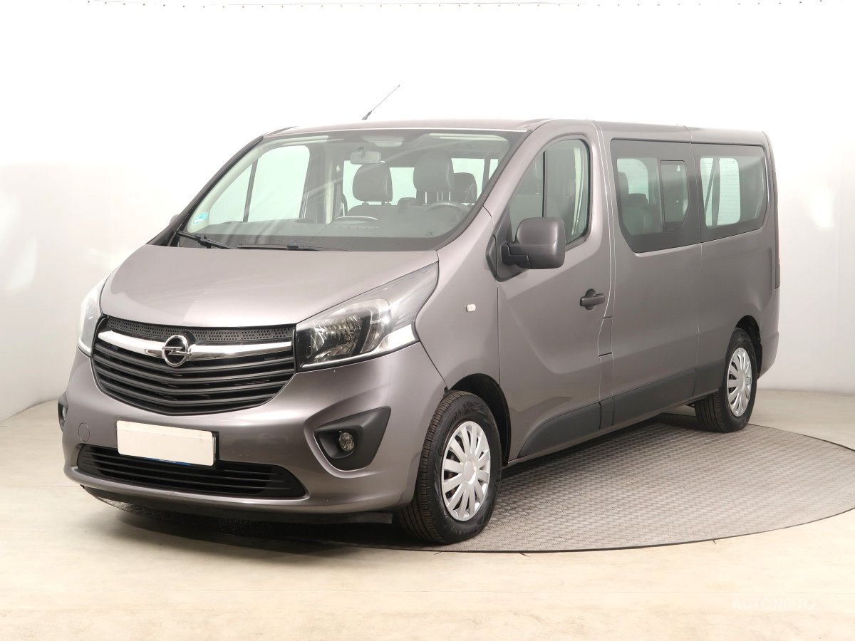 Opel Vivaro, 2015 - celkový pohled