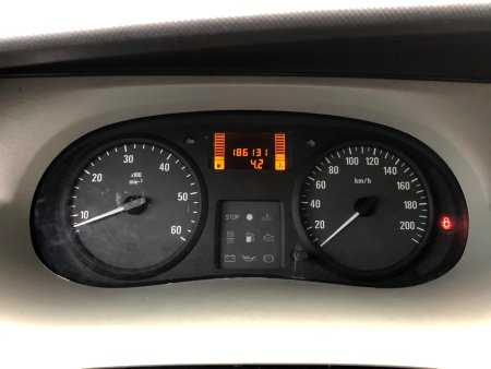 Opel Vivaro, 2005 - pohled č. 5