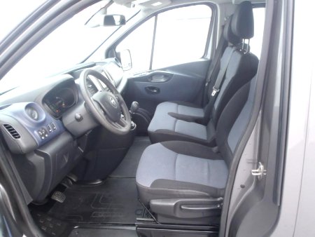 Opel Vivaro, 2015 - pohled č. 9