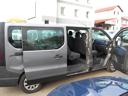 Opel Vivaro, 2015 - pohled č. 2