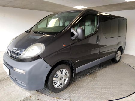 Opel Vivaro, 2003 - pohled č. 3