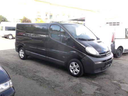Opel Vivaro, 2003 - pohled č. 3
