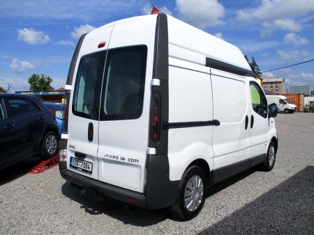 Opel Vivaro, 2006 - pohled č. 3