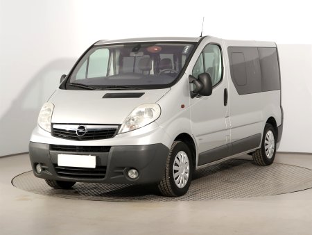 Opel Vivaro, 2011 - pohled č. 3