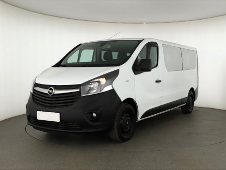 Opel Vivaro, 2017 - pohled č. 3