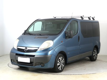 Opel Vivaro, 2008 - pohled č. 3