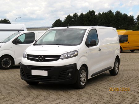 Opel Vivaro, 2021 - pohled č. 3