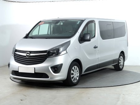 Opel Vivaro, 2018 - pohled č. 3