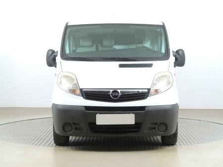 Opel Vivaro, 2010 - pohled č. 2
