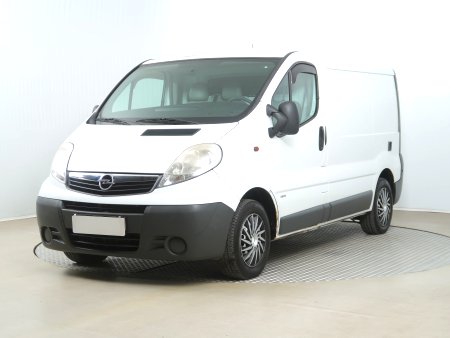 Opel Vivaro, 2010 - pohled č. 3