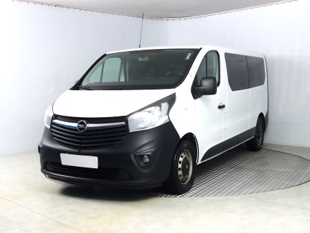 Opel Vivaro, 2017 - pohled č. 3