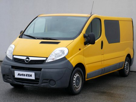 Opel Vivaro, 2013 - pohled č. 3