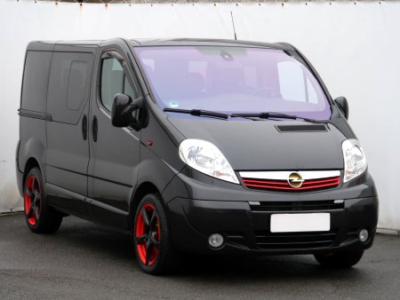 Opel Vivaro, 2011