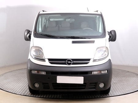 Opel Vivaro, 2006 - pohled č. 2