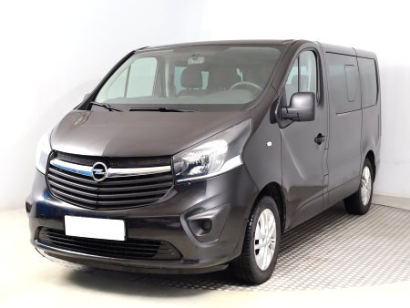 Opel Vivaro, 2017 - pohled č. 3