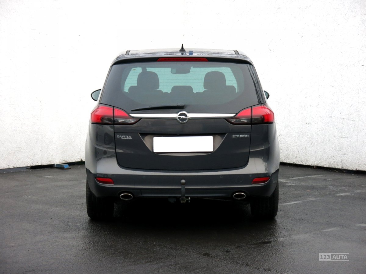 Opel Zafira Tourer, 2014 - pohled č. 6