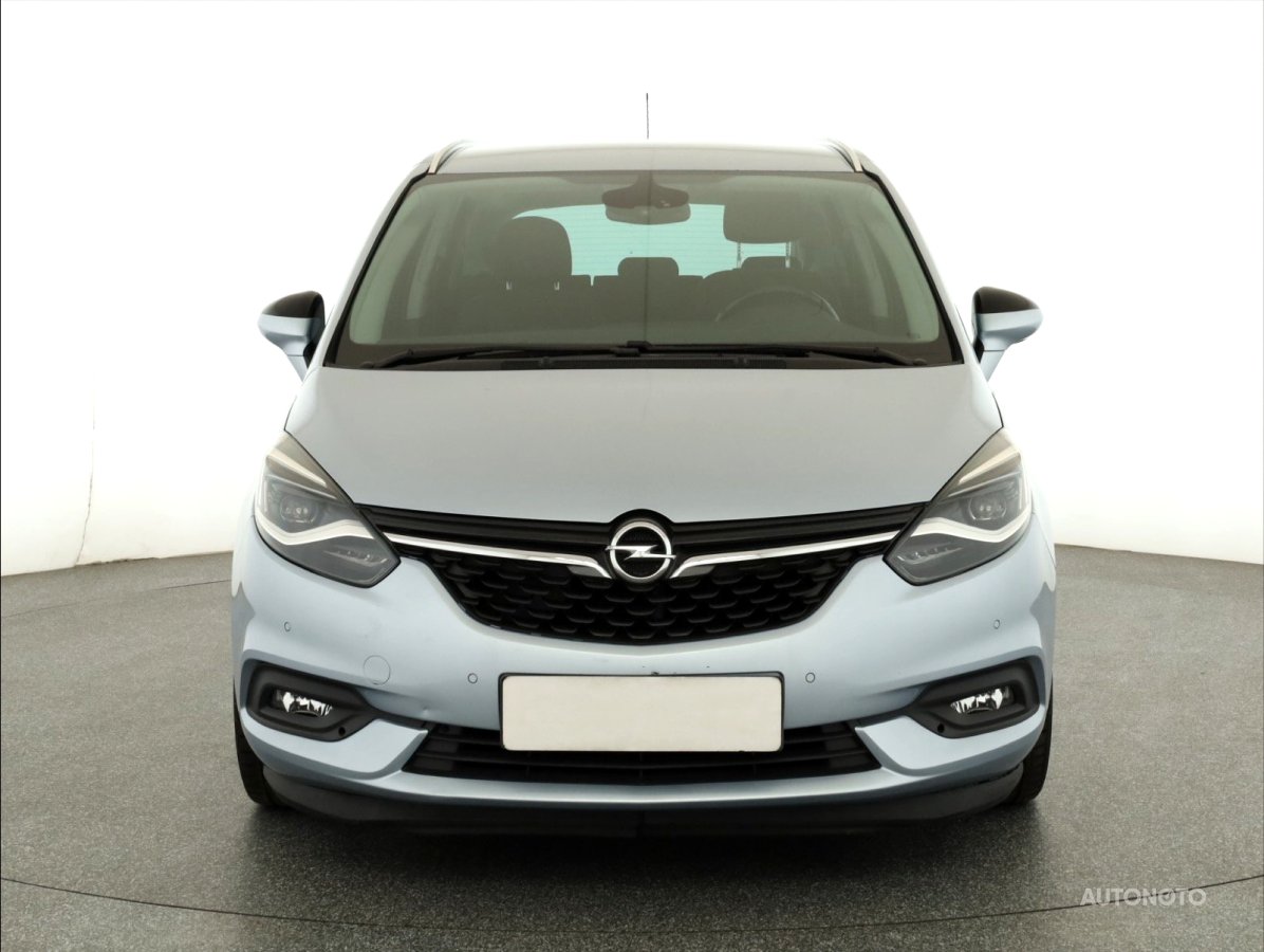 Opel Zafira, 2016 - pohled č. 2