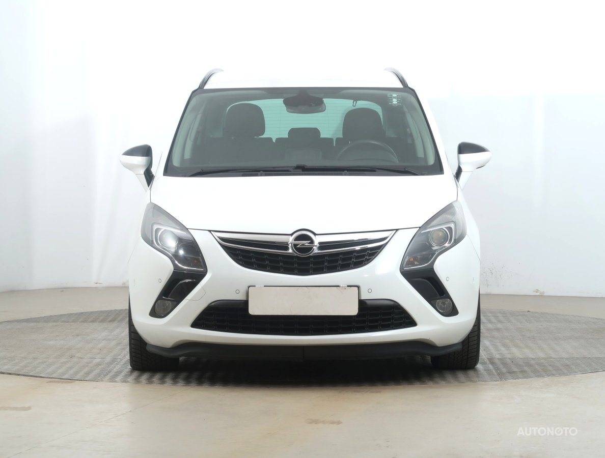 Opel Zafira, 2016 - pohled č. 2