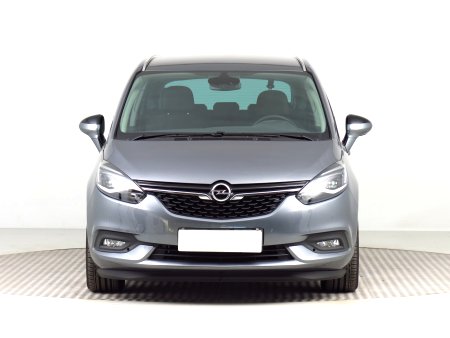 Opel Zafira Tourer, 2019 - pohled č. 2