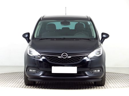Opel Zafira Tourer, 2019 - pohled č. 2