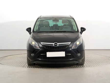 Opel Zafira Tourer, 2012 - pohled č. 2