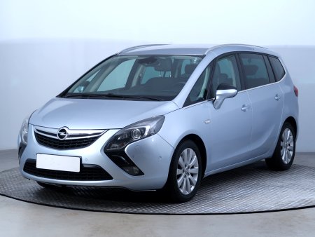 Opel Zafira, 2017 - pohled č. 3