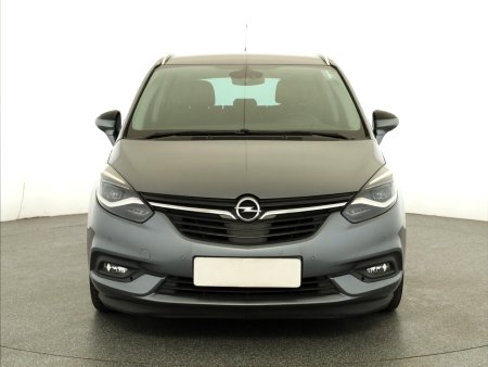 Opel Zafira Tourer, 2019 - pohled č. 2