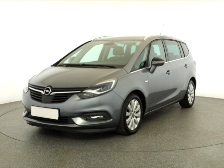 Opel Zafira Tourer, 2019 - pohled č. 3
