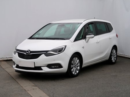 Opel Zafira Tourer, 2016 - pohled č. 3