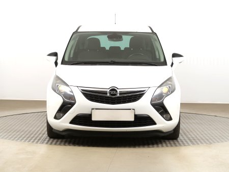 Opel Zafira Tourer, 2016 - pohled č. 2