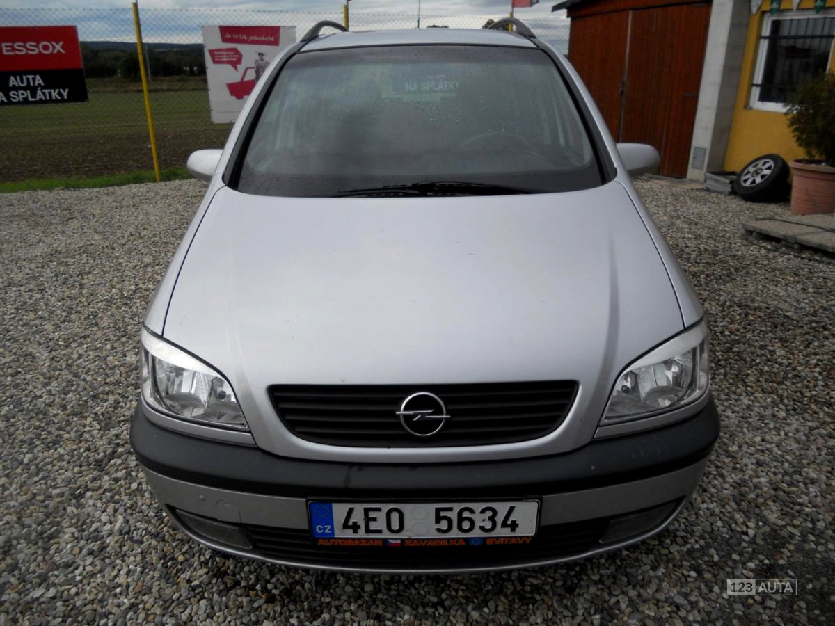 Opel Zafira, 2001 - pohled č. 2
