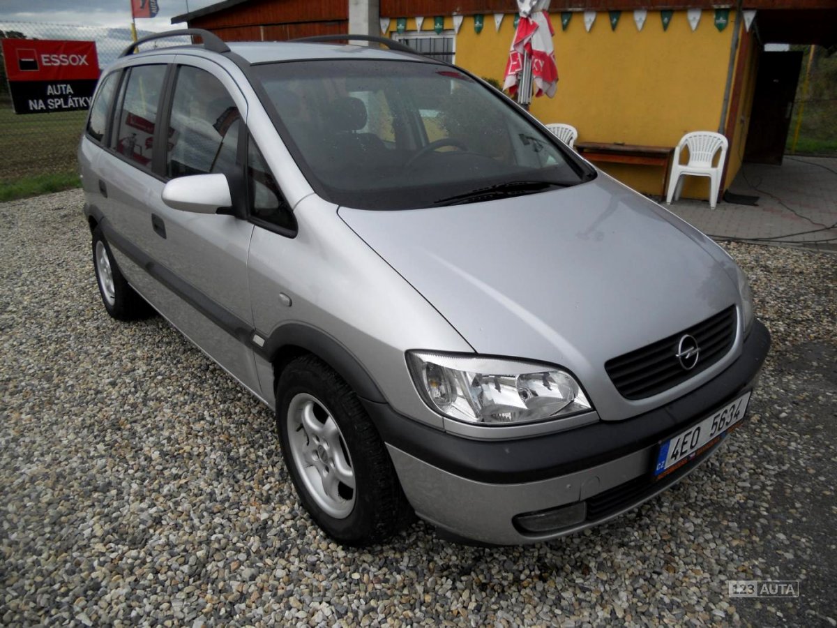 Opel Zafira, 2001 - pohled č. 3