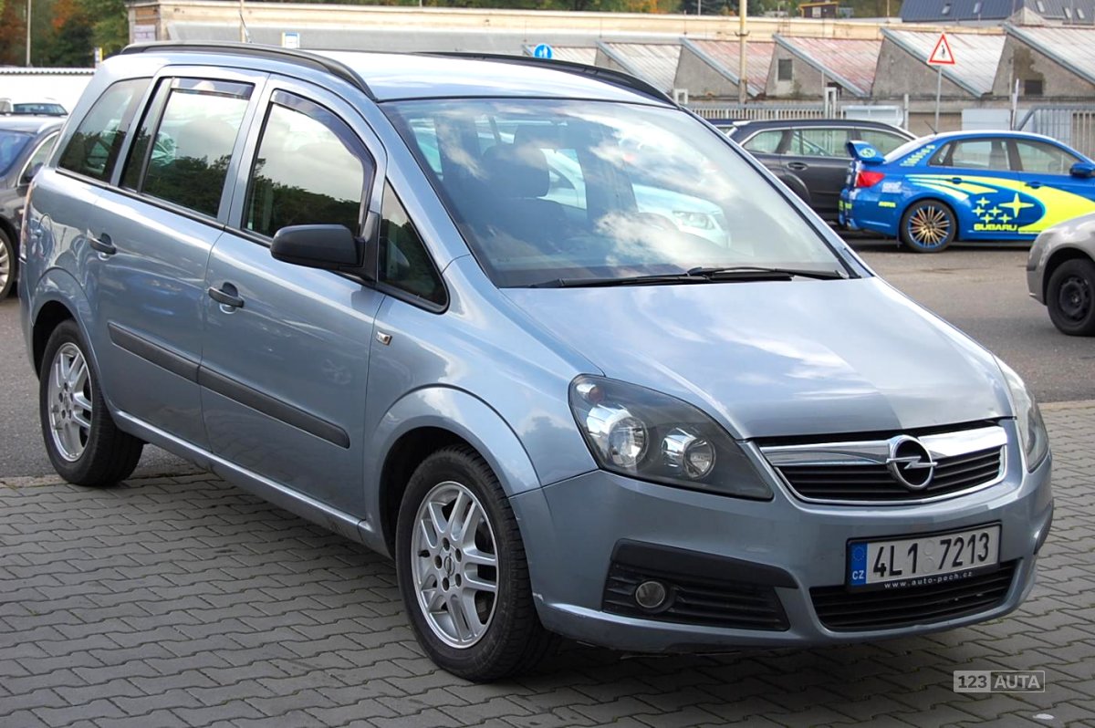 Opel Zafira, 2006 - pohled č. 3