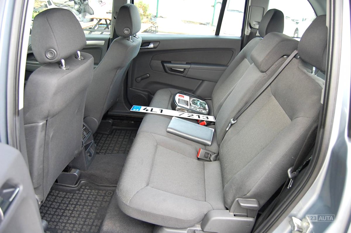 Opel Zafira, 2006 - pohled č. 9