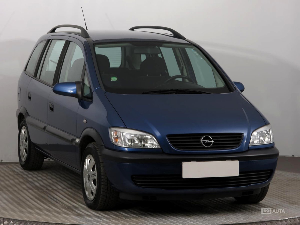 Opel Zafira, 2003 - celkový pohled