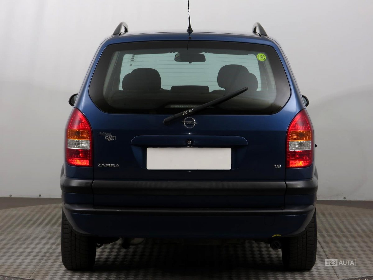 Opel Zafira, 2003 - pohled č. 6