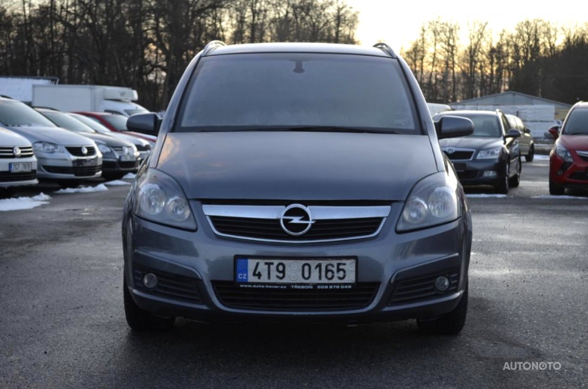 Opel Zafira, 2006 - pohled č. 3