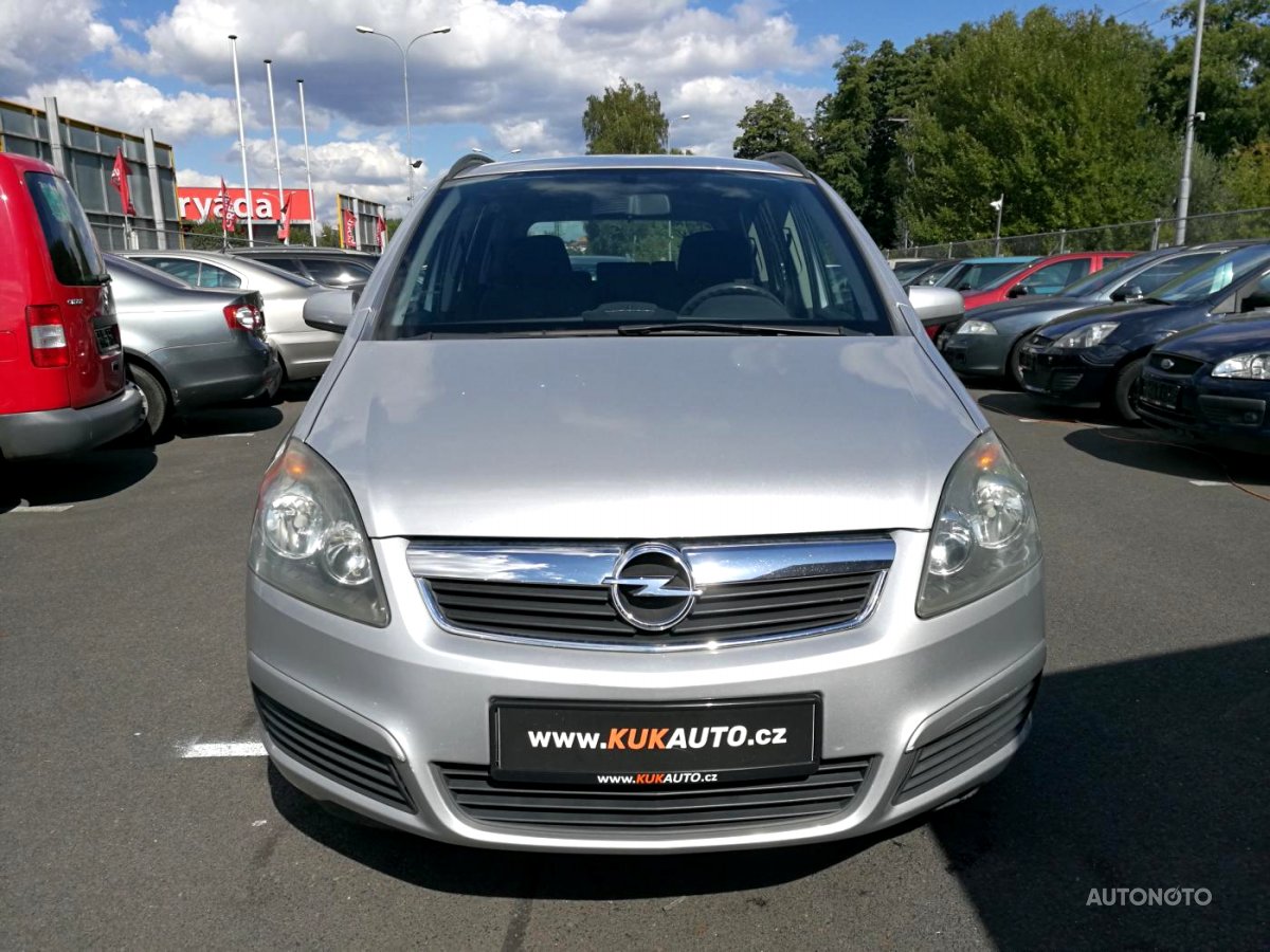 Opel Zafira, 2006 - pohled č. 2