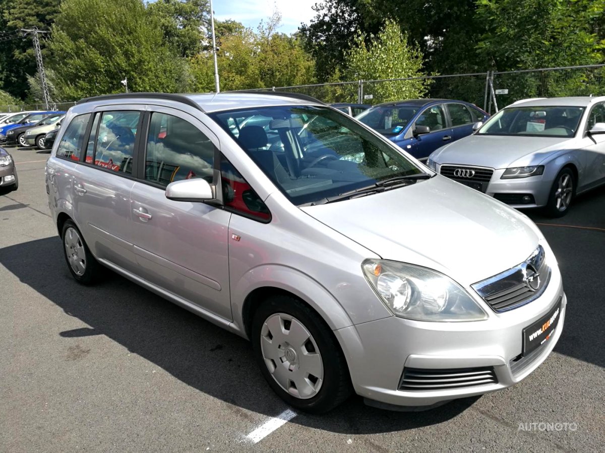 Opel Zafira, 2006 - pohled č. 3