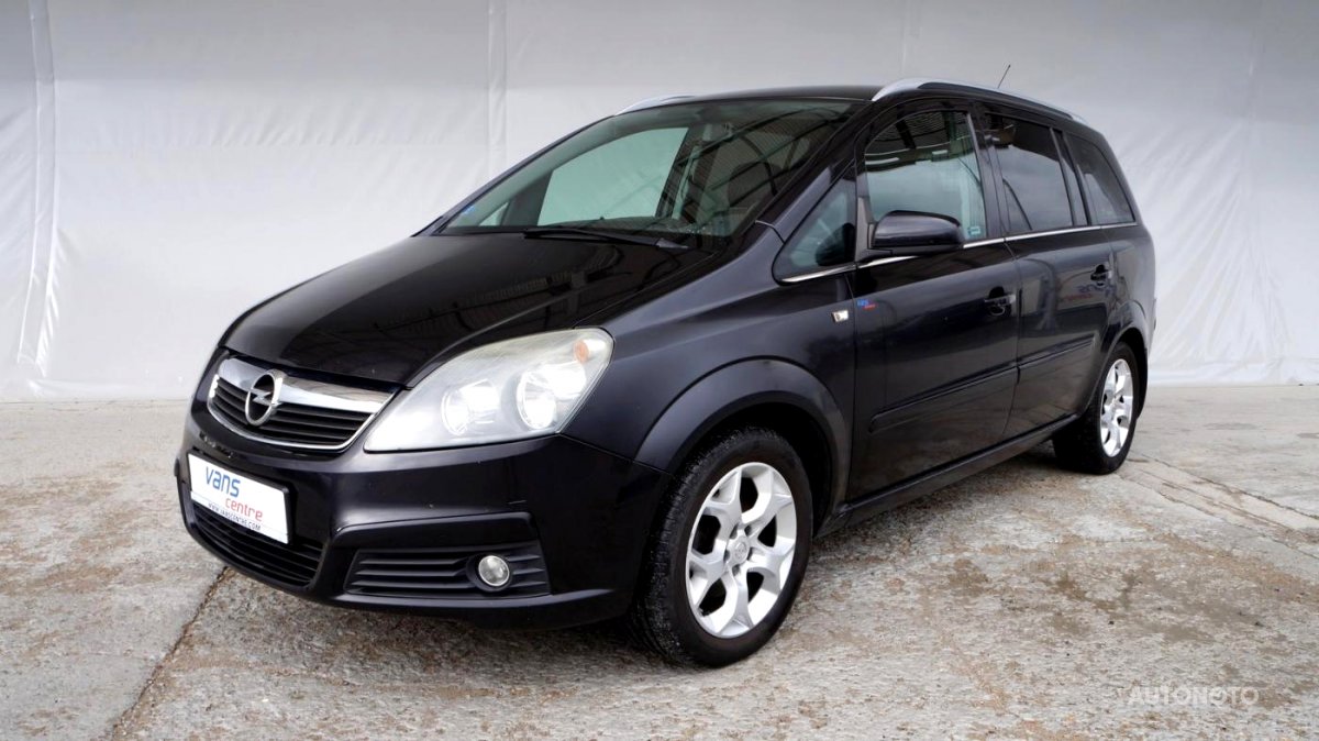 Opel Zafira, 2006 - celkový pohled