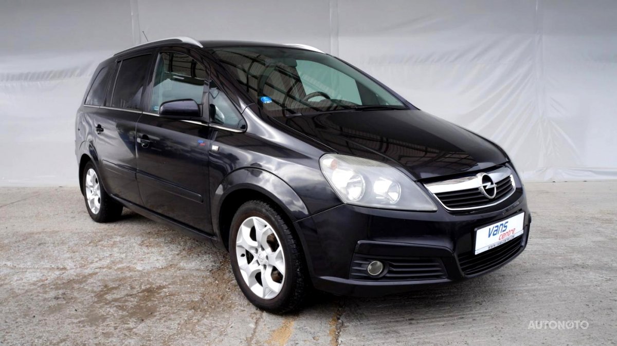 Opel Zafira, 2006 - pohled č. 3