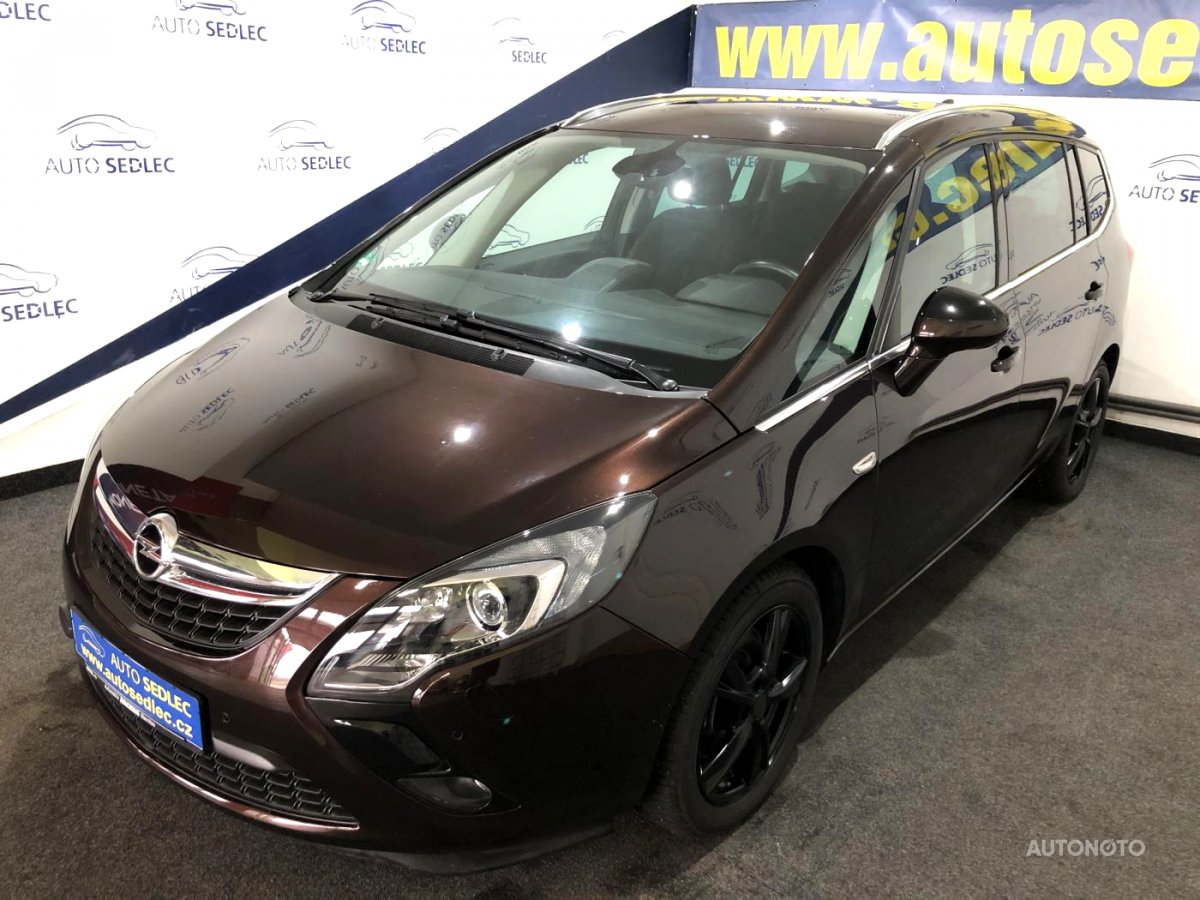 Opel Zafira, 2016 - celkový pohled